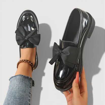 MAERYL – SLIP-ON SKOR MED BOW DETALJ